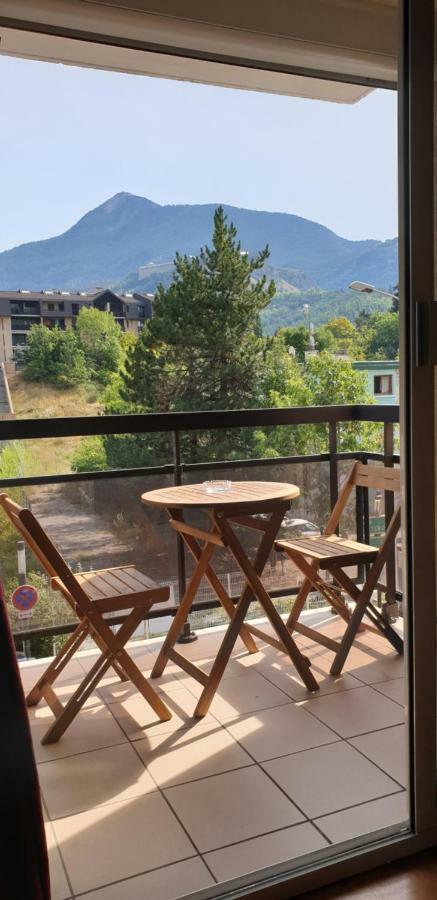 Apartment Au Pied Des Pistes Serre Chevalier
